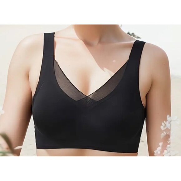 Seamless Black Wireless Pocket Bra *Mastectomy*Sissy*Cosplay*Drag*40C*New - Picture 1 of 4